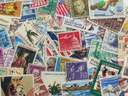 Набор различных марок США (50 шт.)